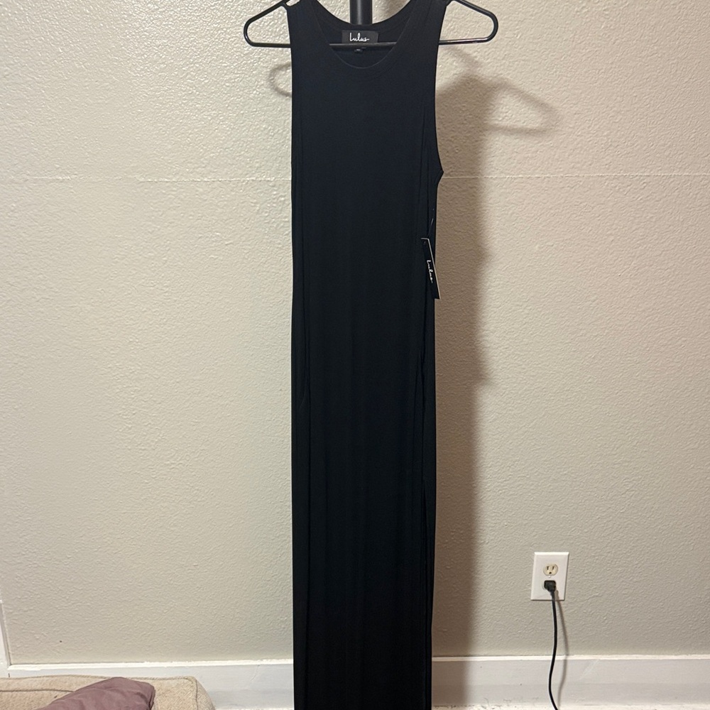 Lulu's Black Long Sleeveless Maxi Dress